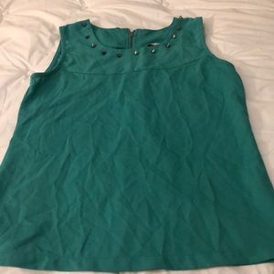 Short sleeve top